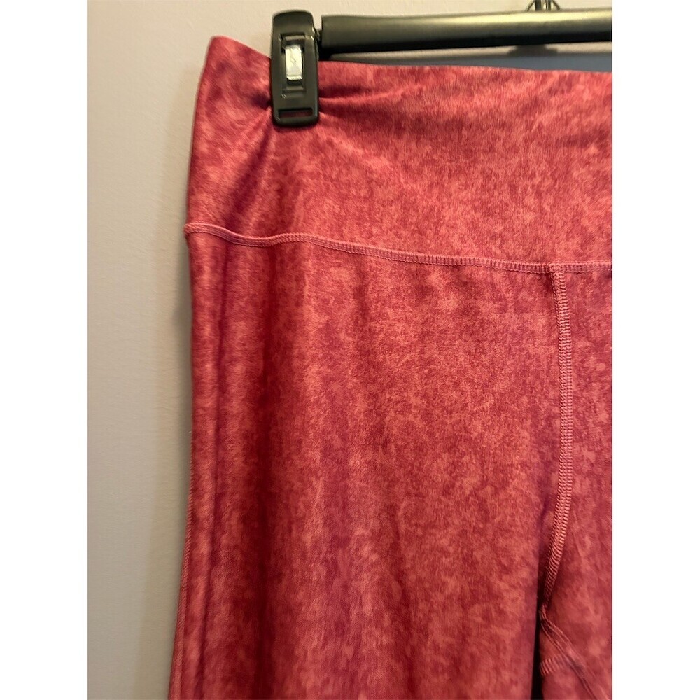 Vogo Leggings Womens XL Red Mineral Wash Capri Cropped High Rise Yoga Gym - Picture 2 of 8